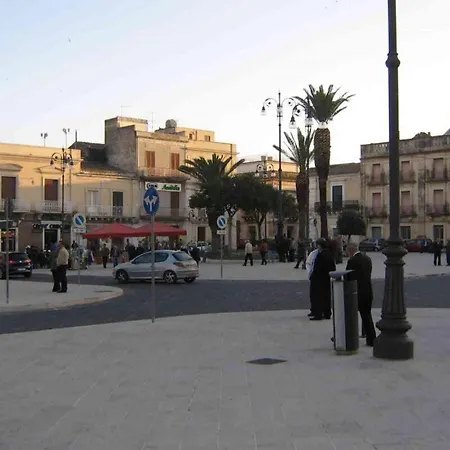 Apartment In Villa Mora Near The Sea - Wi-Fi * Avola