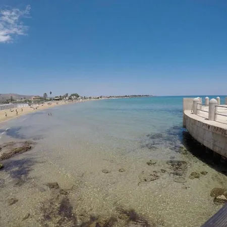 Apartment Apartment In Villa Mora Near The Sea - Wi-Fi Avola